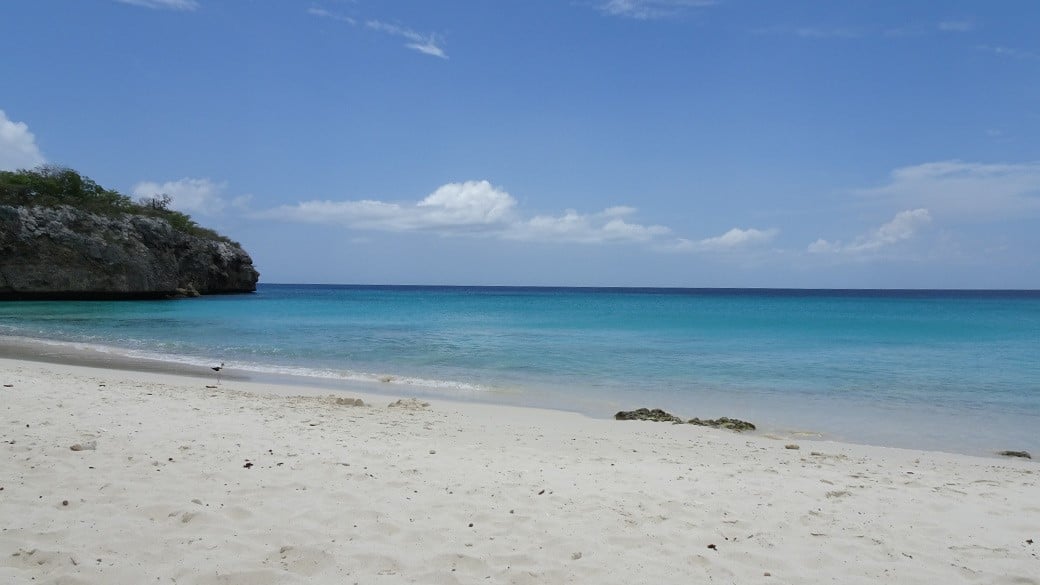 The finest white sandy beach at Kenepa Chiki (Kleine Knip)