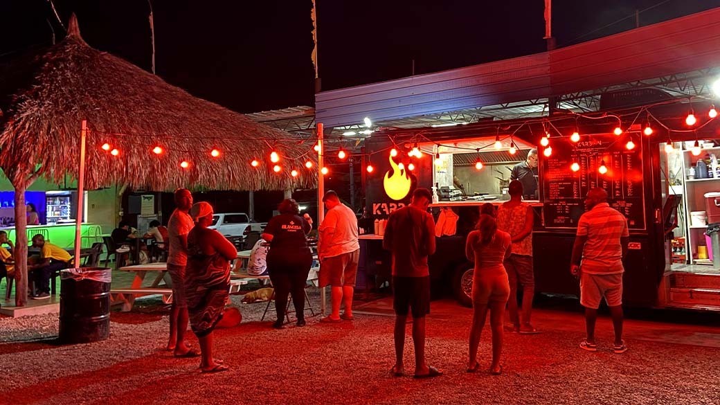 Truk di Pan Karbon Grill in Curacao