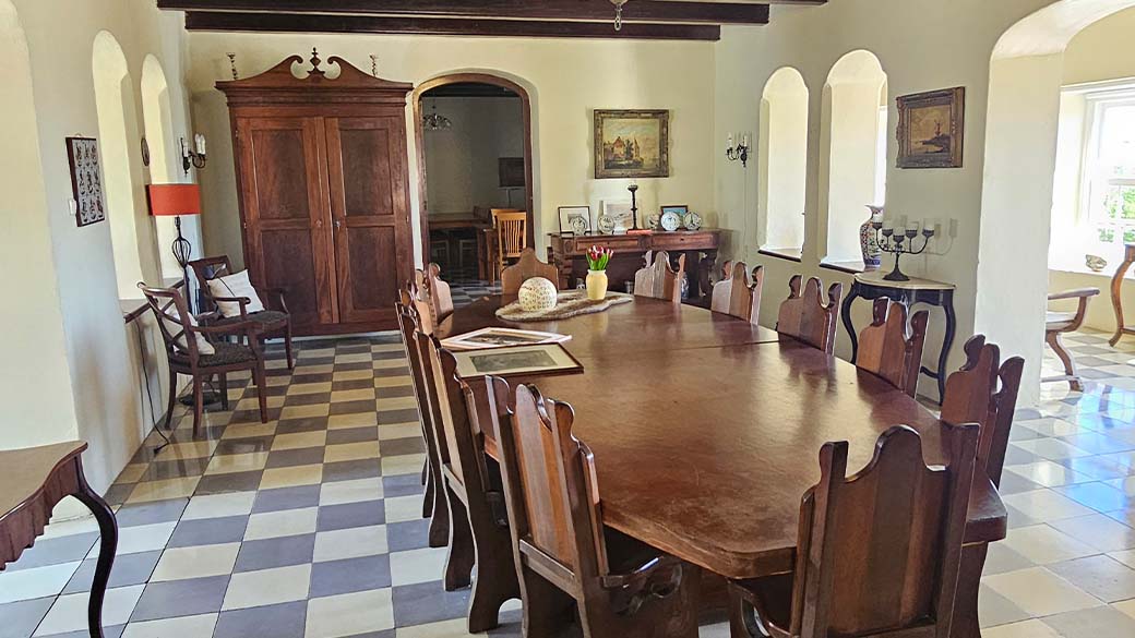 So sieht es in einem typischen Landhuis auf Curacao aus