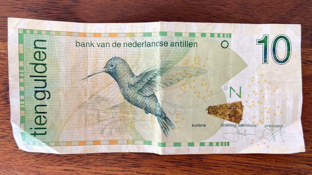Banknote niederländischer Antillen Gulden mit Kolibri - 10 ANG